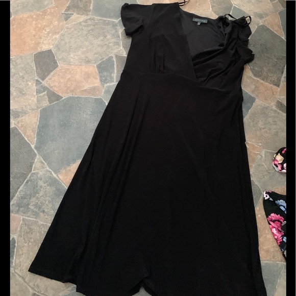 Ladies LBD - Picture 1 of 1